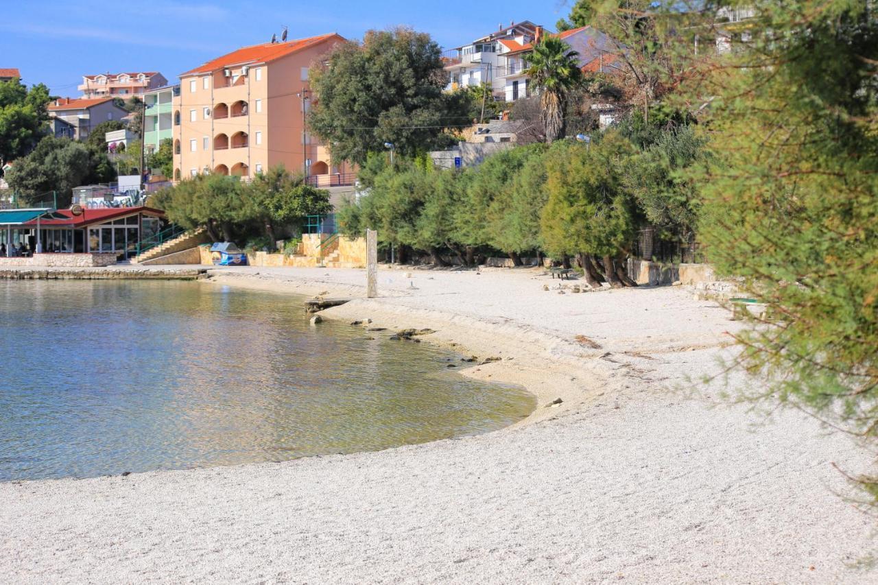 Apartments By The Sea Marina, Trogir - 9037 Zewnętrze zdjęcie